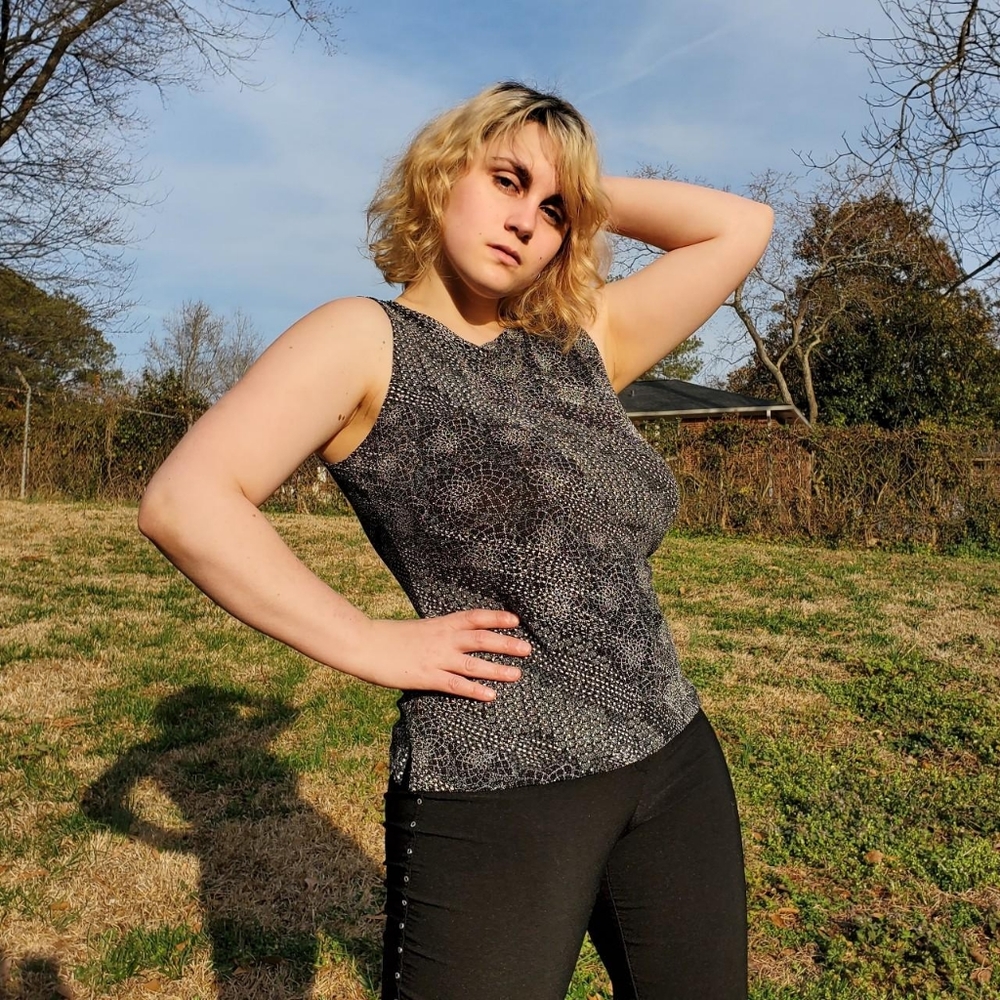 1990s Vintage Sleeveless Shirt by I.N. Studio